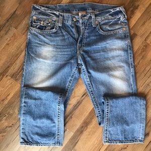 TRUE RELIGION JEANS